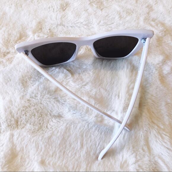 Kiara White Mirrored Full Rim Cat Eye Sunglasses - Picture 6 of 8